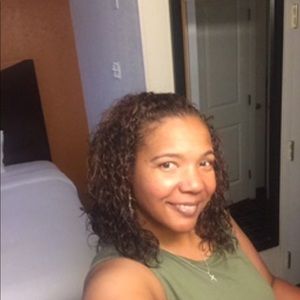 Meet your Posher, Charmayne